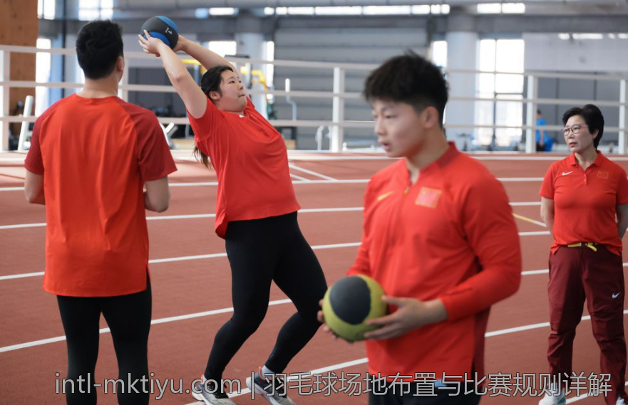 羽毛球场地布置与比赛规则详解